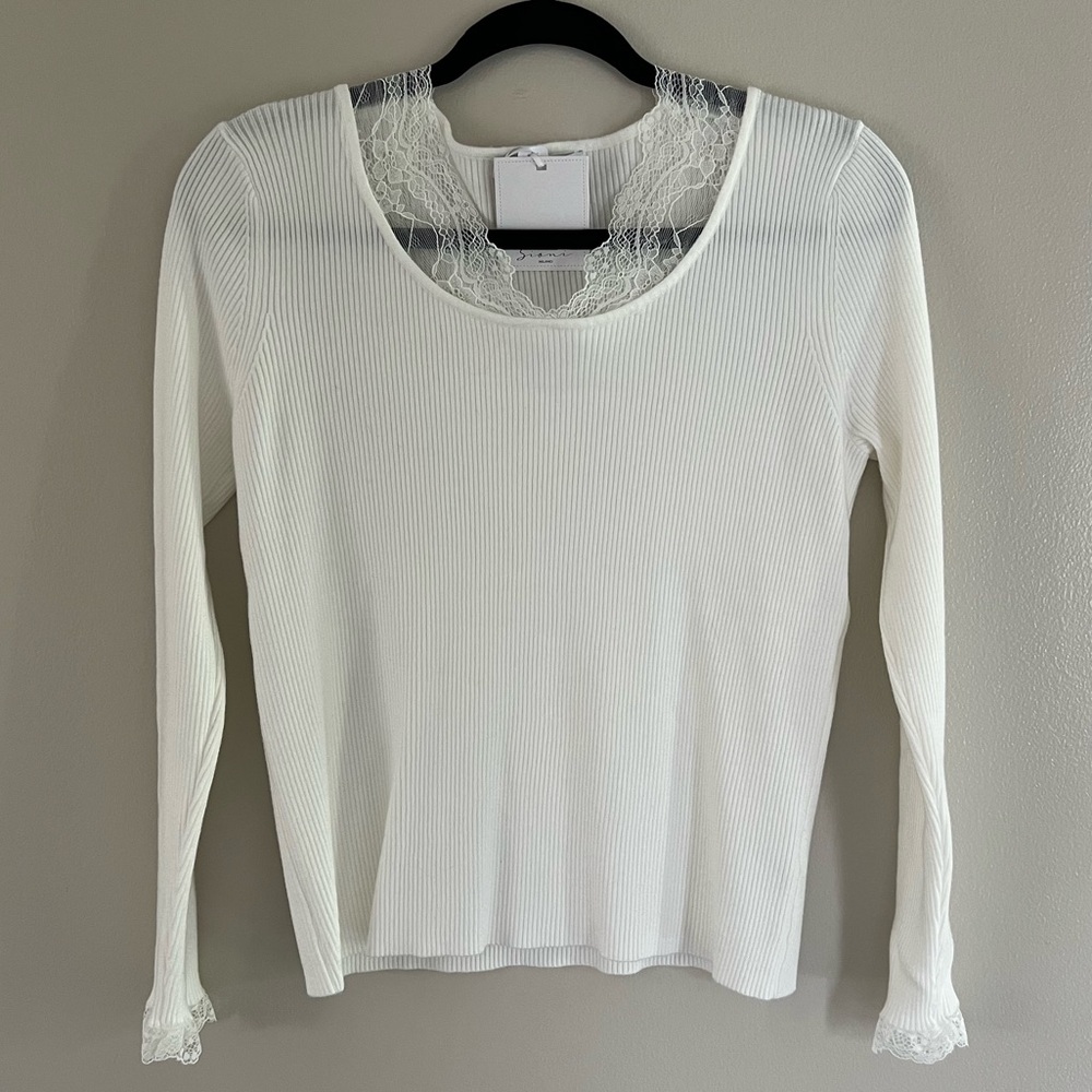 NWT Siani Milano White Ribbed Long Sleeve Lace-Trim Tee